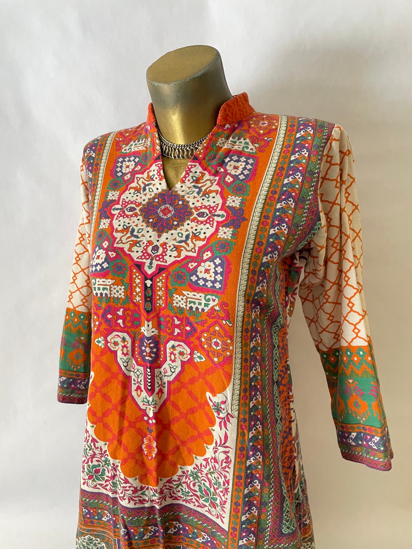 THE SUNSHINE OF YOUR LOVE KURTI