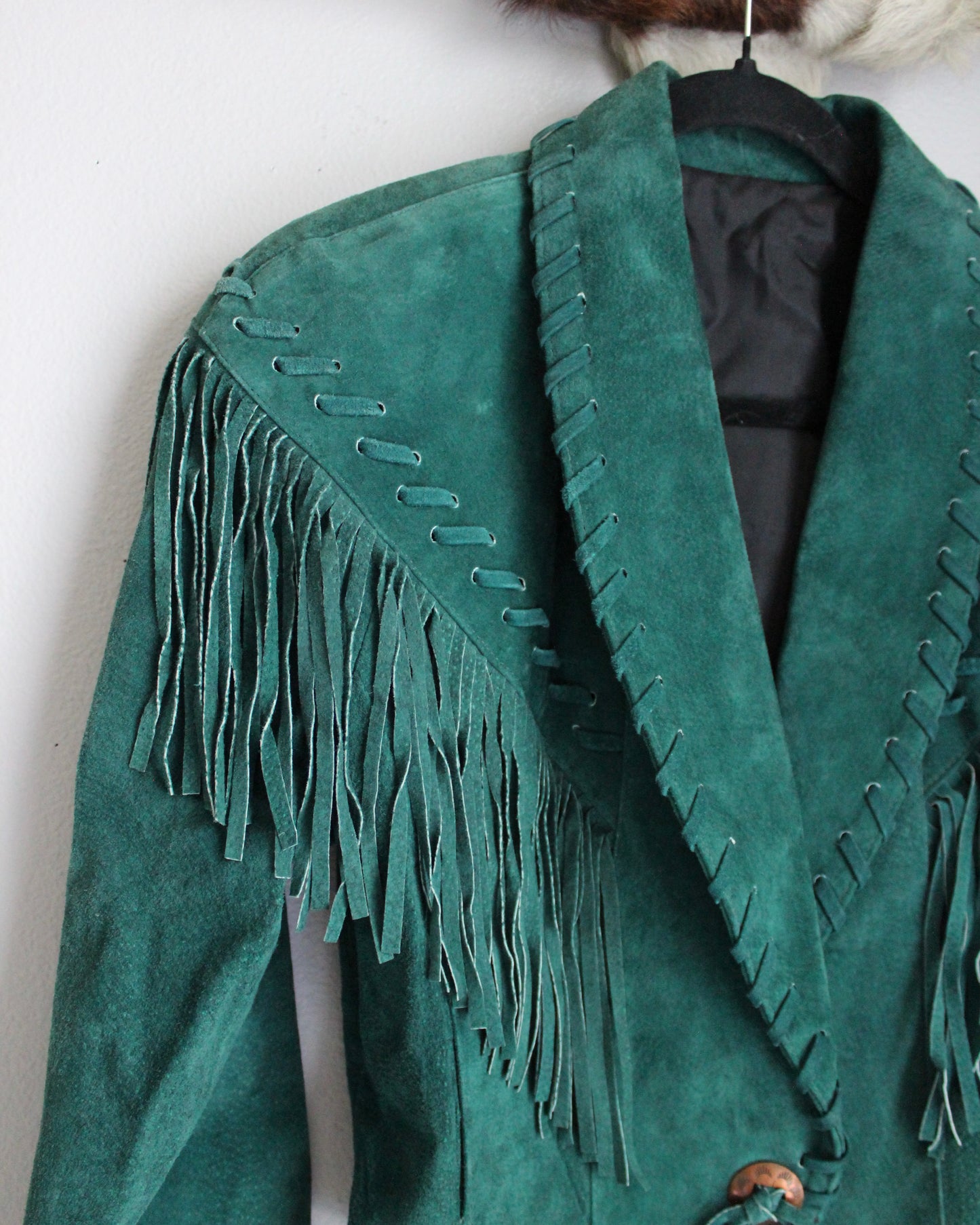 VINTAGE WESTERN FRINGE JACKET