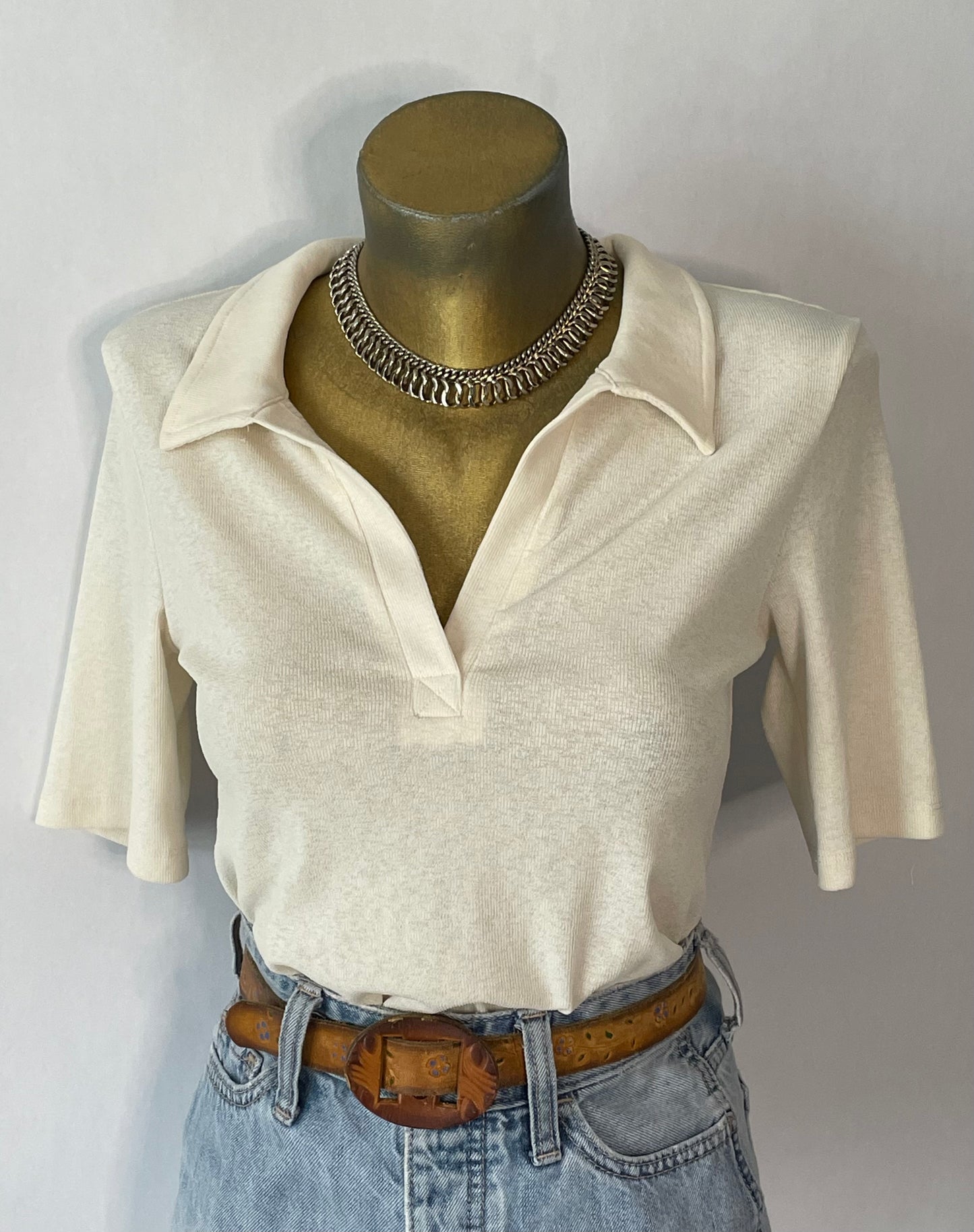 CREAM SHORT SLEEVE