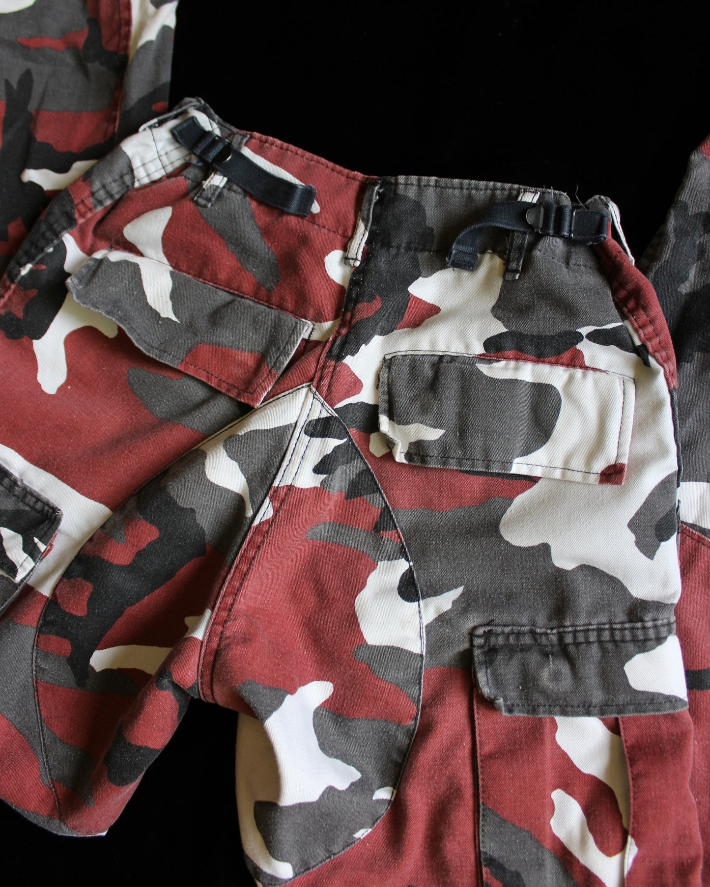 RED CAMO TACTICAL BDU PANTS