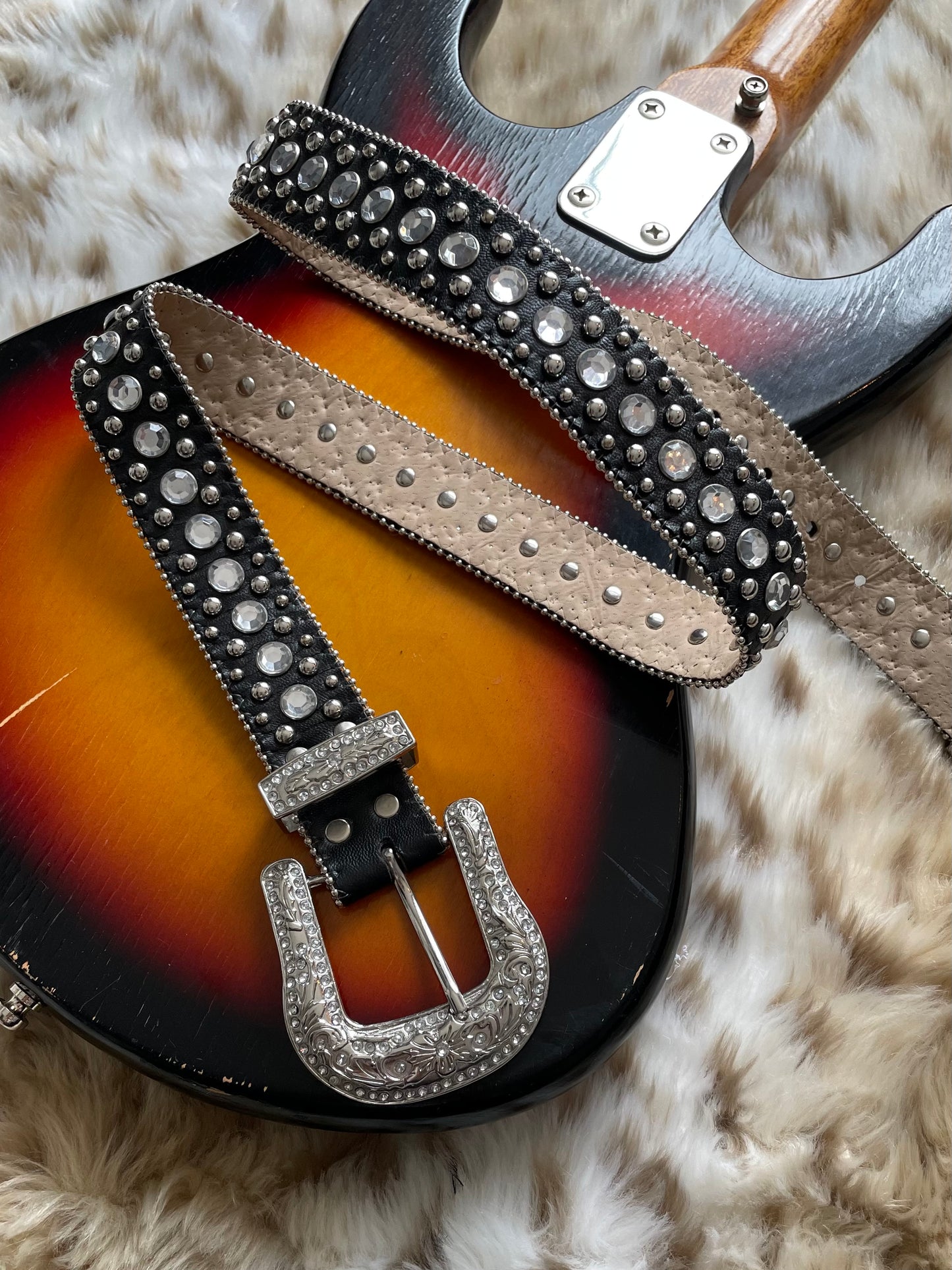 STUDDED RHINESTONE BELT