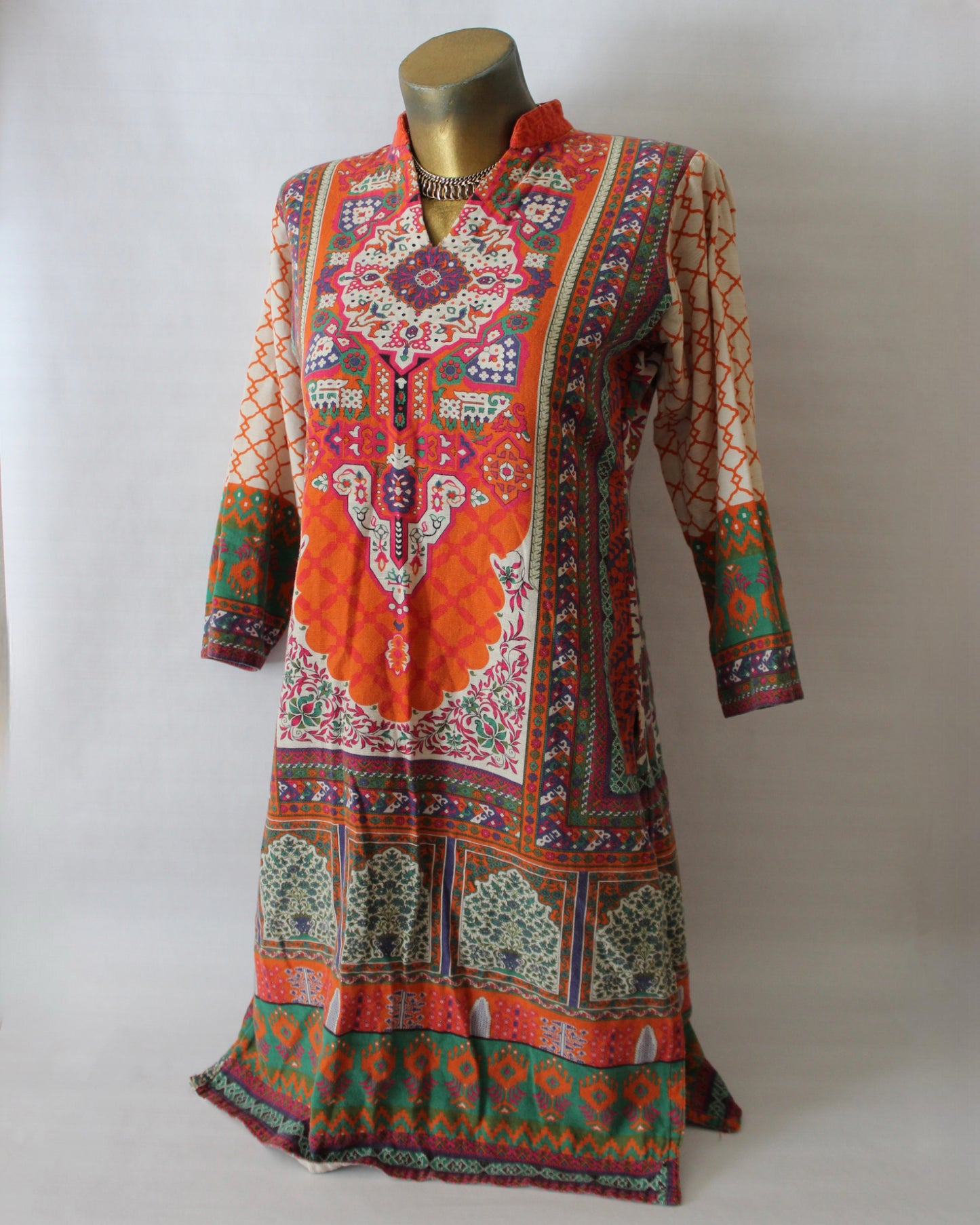 THE SUNSHINE OF YOUR LOVE KURTI