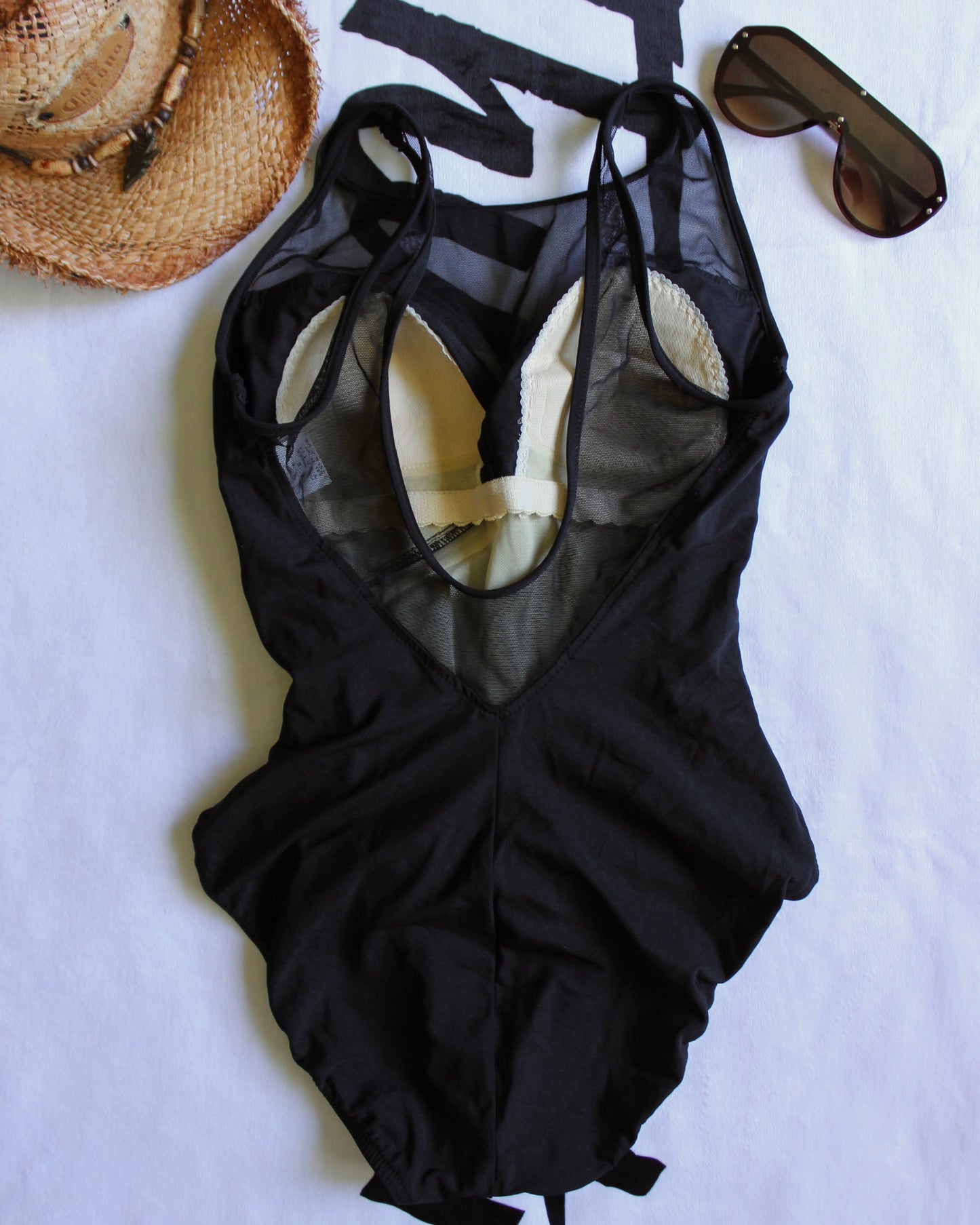 VINTAGE CLASSIC BLACK ONE PIECE