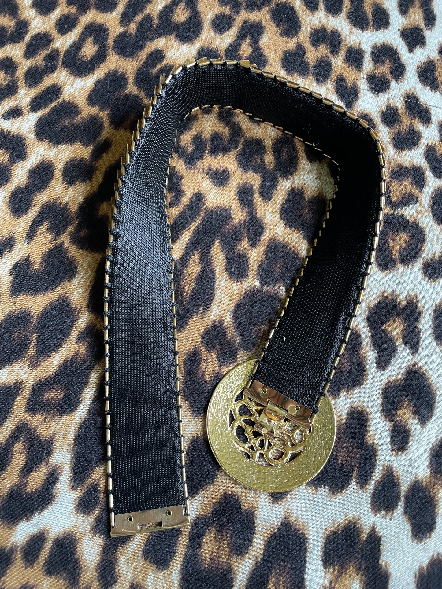 VINTAGE GOLD CINCH BELT