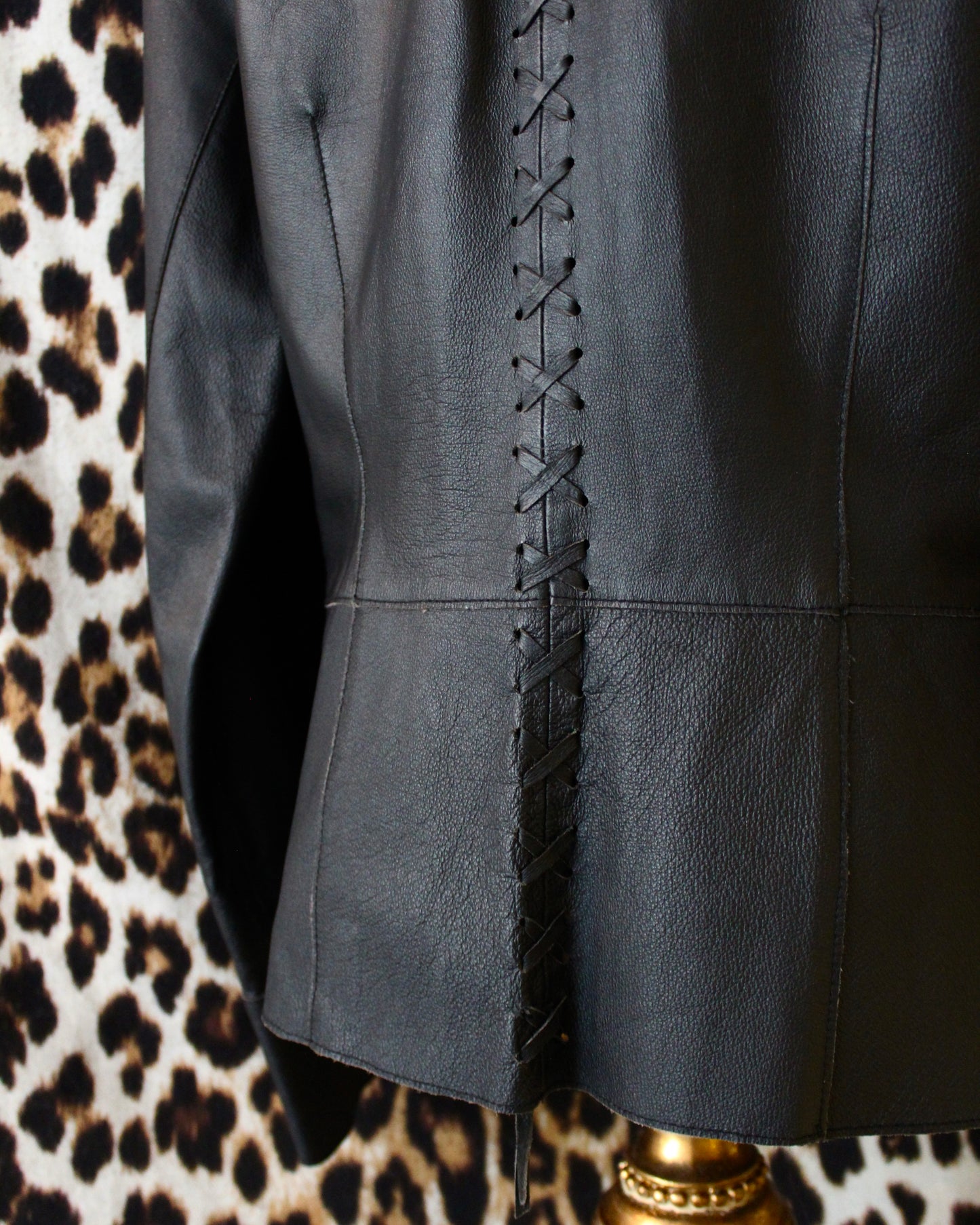 VINTAGE STITCH DETAIL LEATHER JACKET