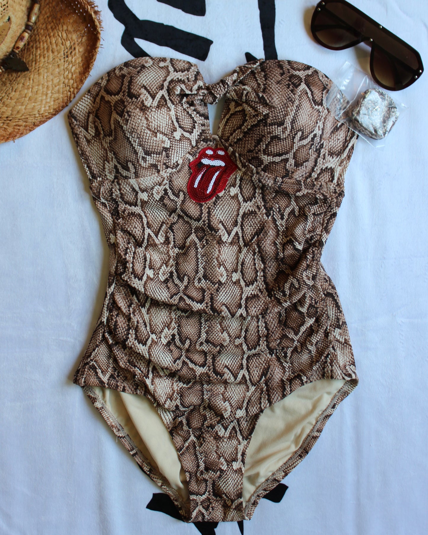 THE JAGGER ONE PIECE