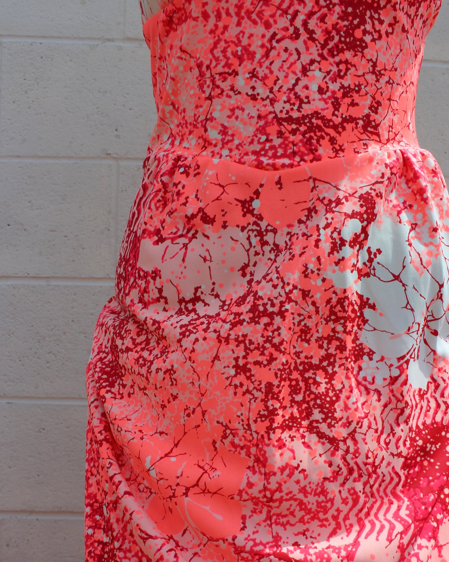 VTG 60’S/70’S HAWAIIAN FLOWER HALTER DRESS