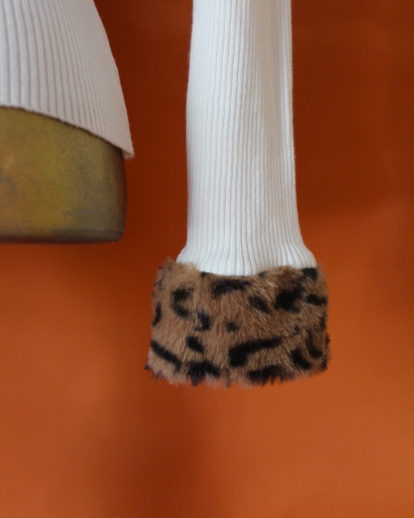 ZIP-UP SWEATER WITH LEOPARD PRINT TRIM