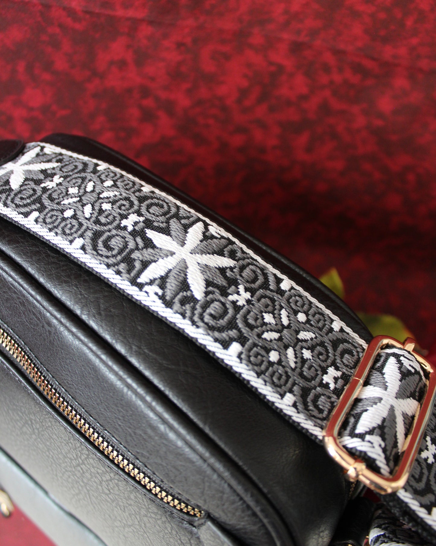 THE BOWIE BAG