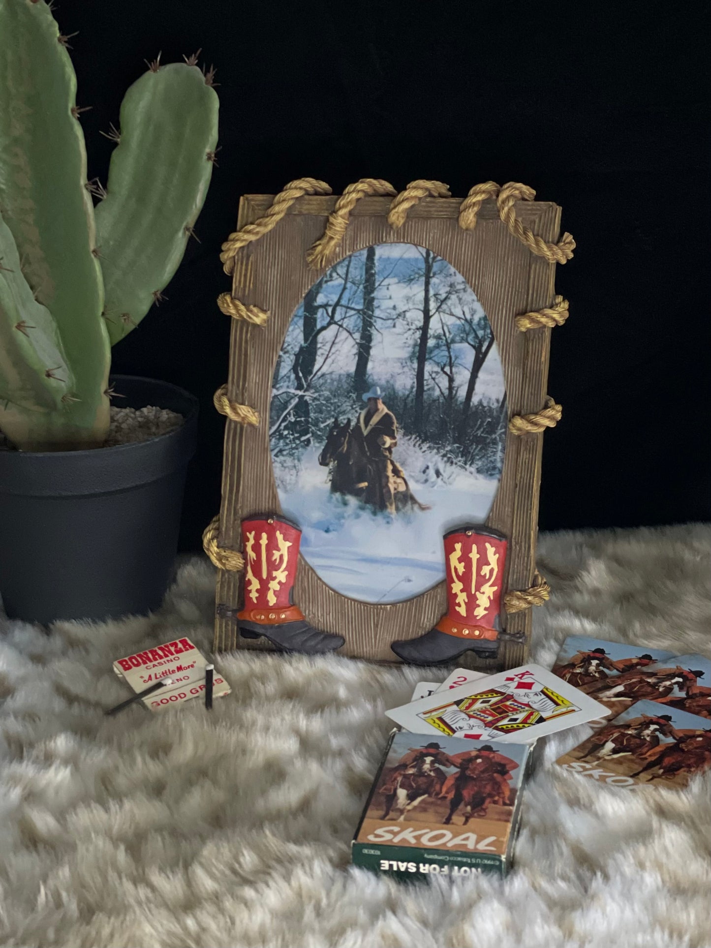 WESTERN FRAMED MARLBORO MAN