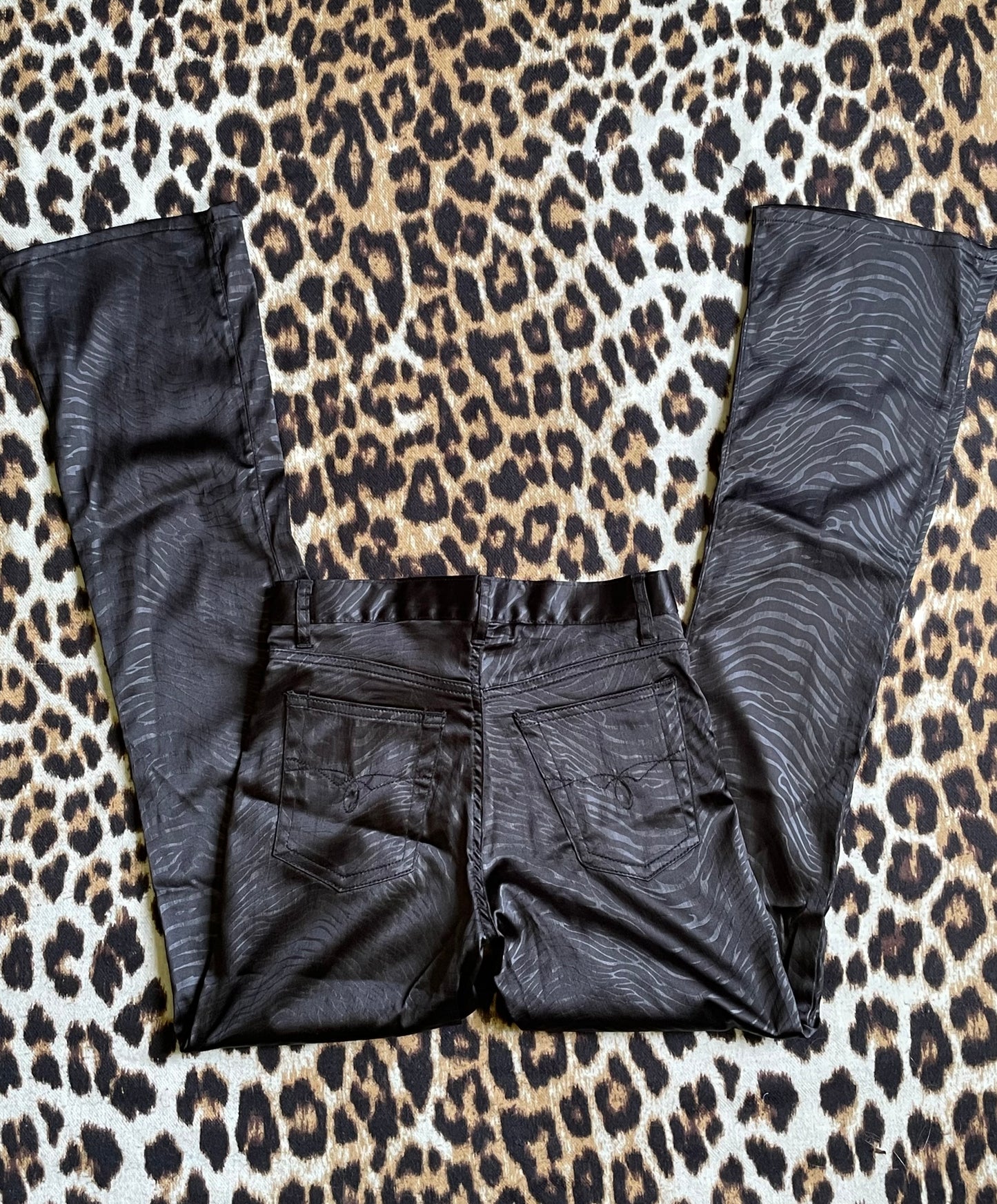 VINTAGE PARIS BLUES ZEBRA FLARES