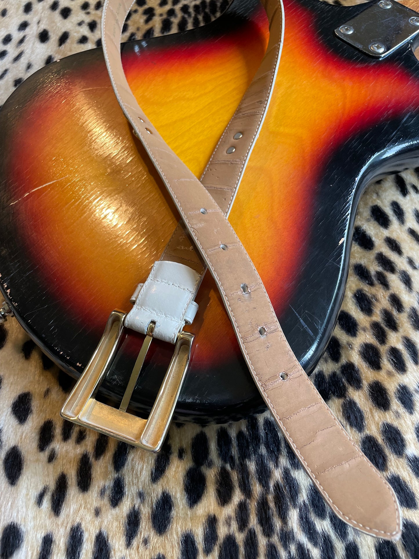 VINTAGE CREAM AND GOLD BELT