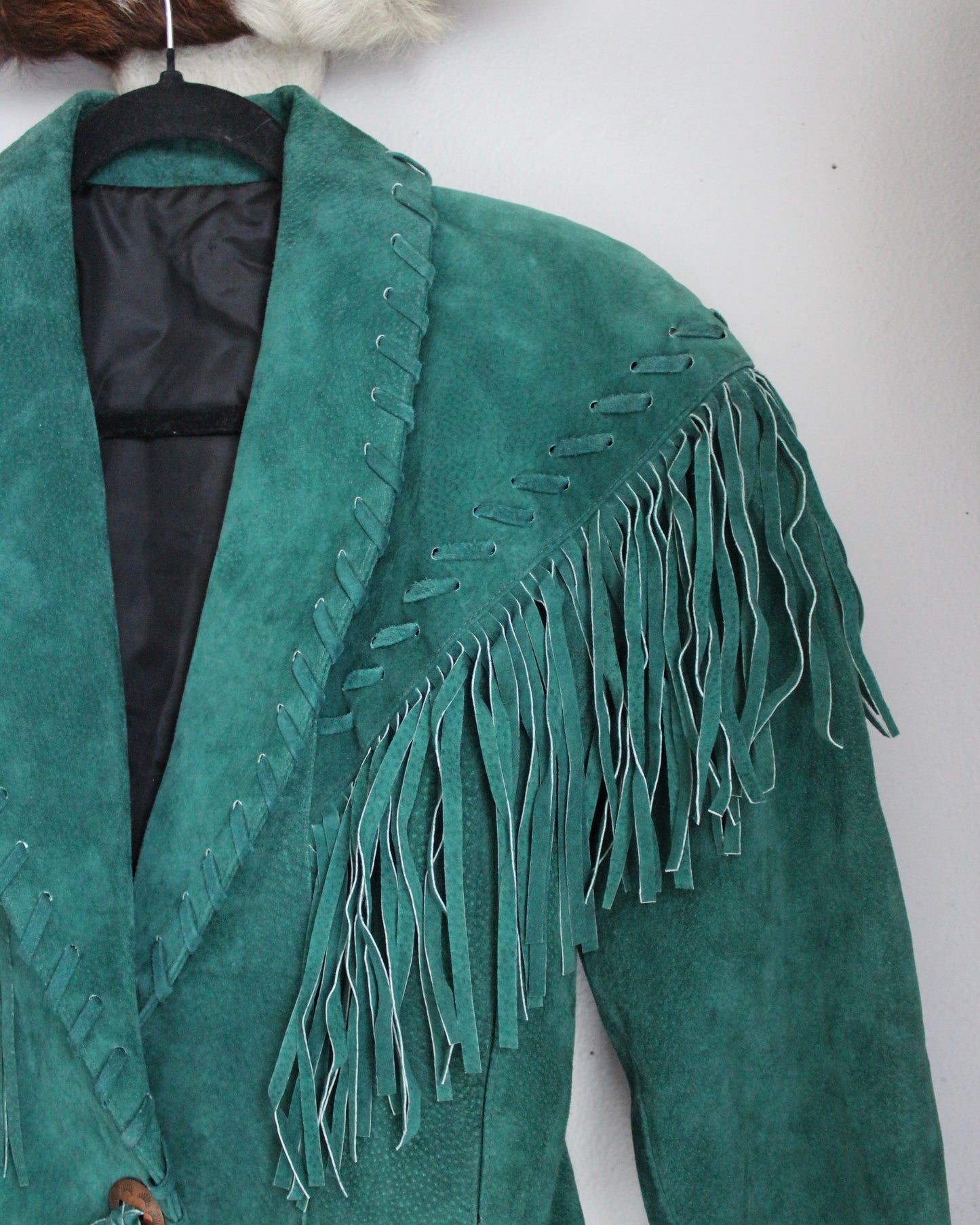 VINTAGE WESTERN FRINGE JACKET