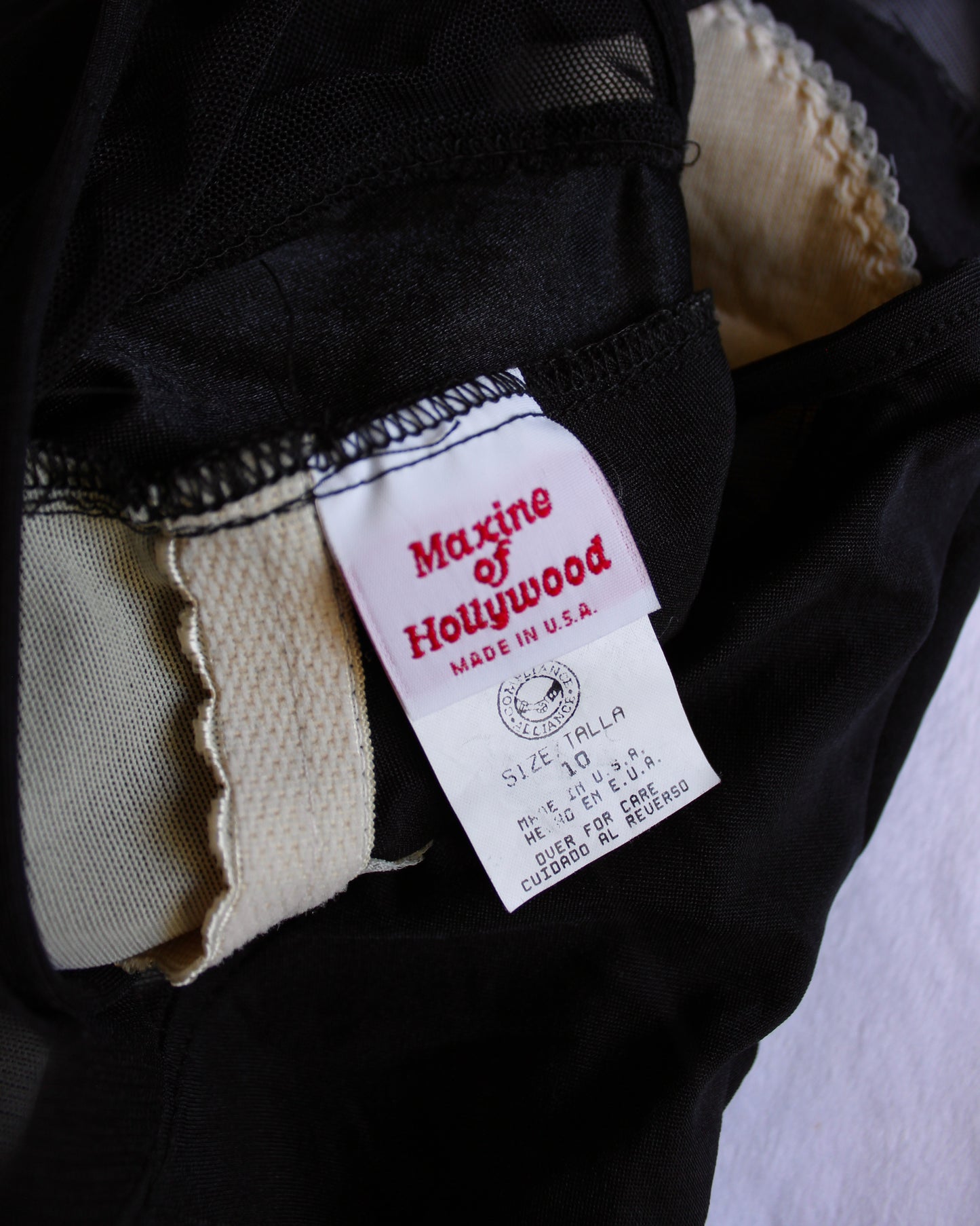 VINTAGE CLASSIC BLACK ONE PIECE