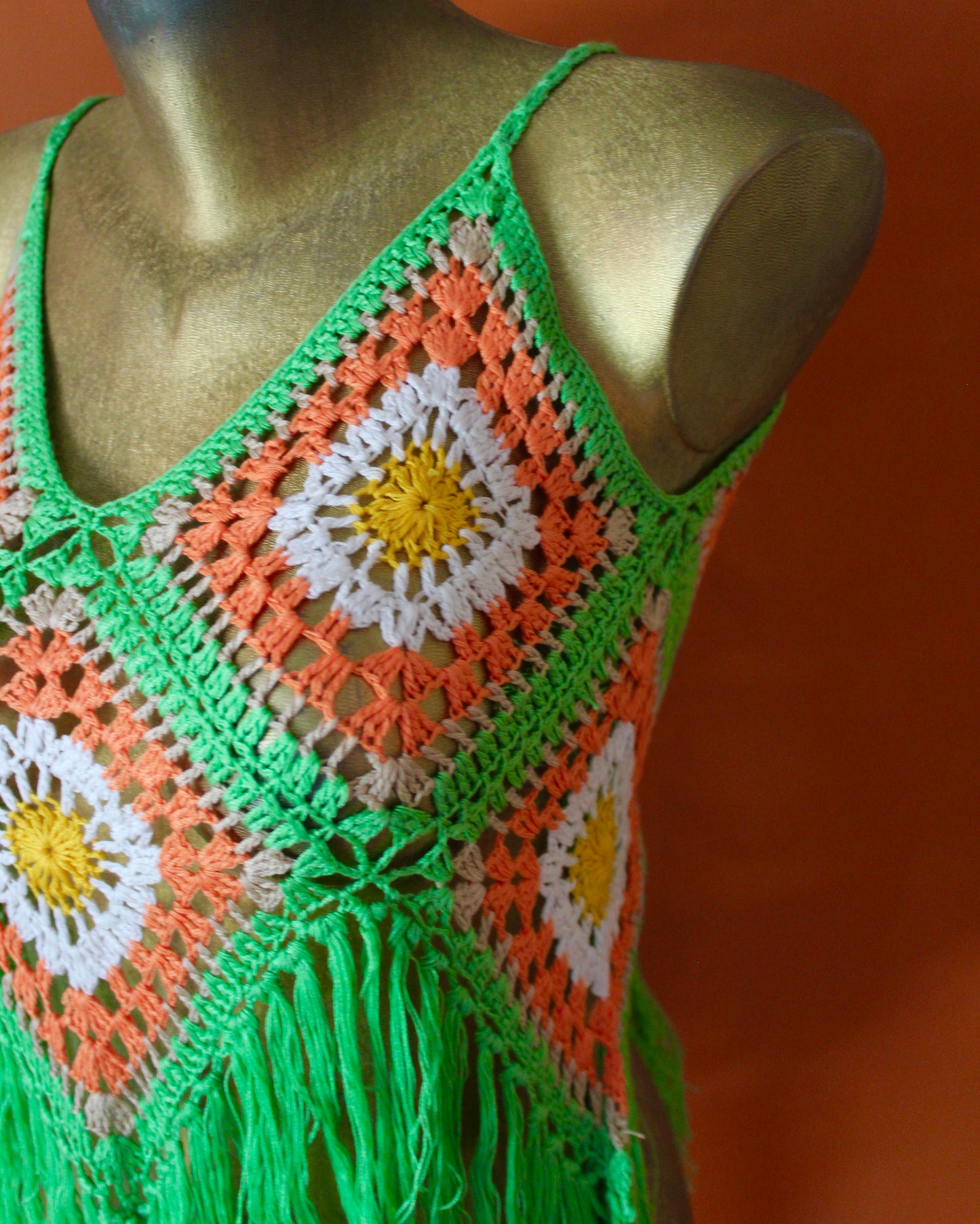 GROOVY CROCHETED TANK