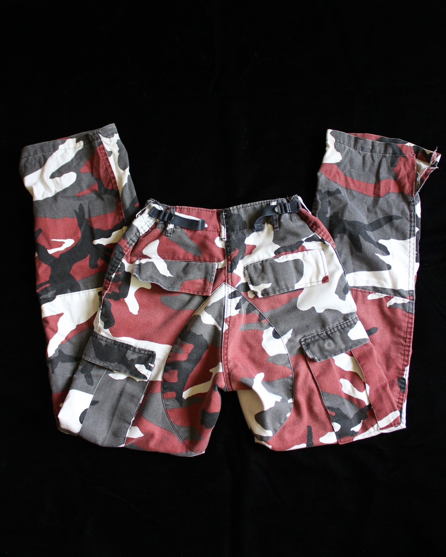RED CAMO TACTICAL BDU PANTS