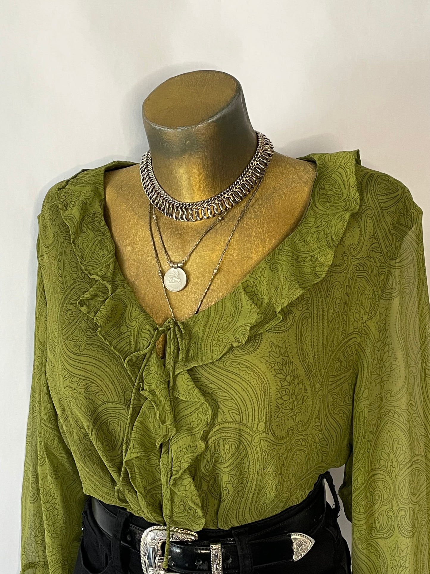 Y2K GREEN RUFFLE TOP