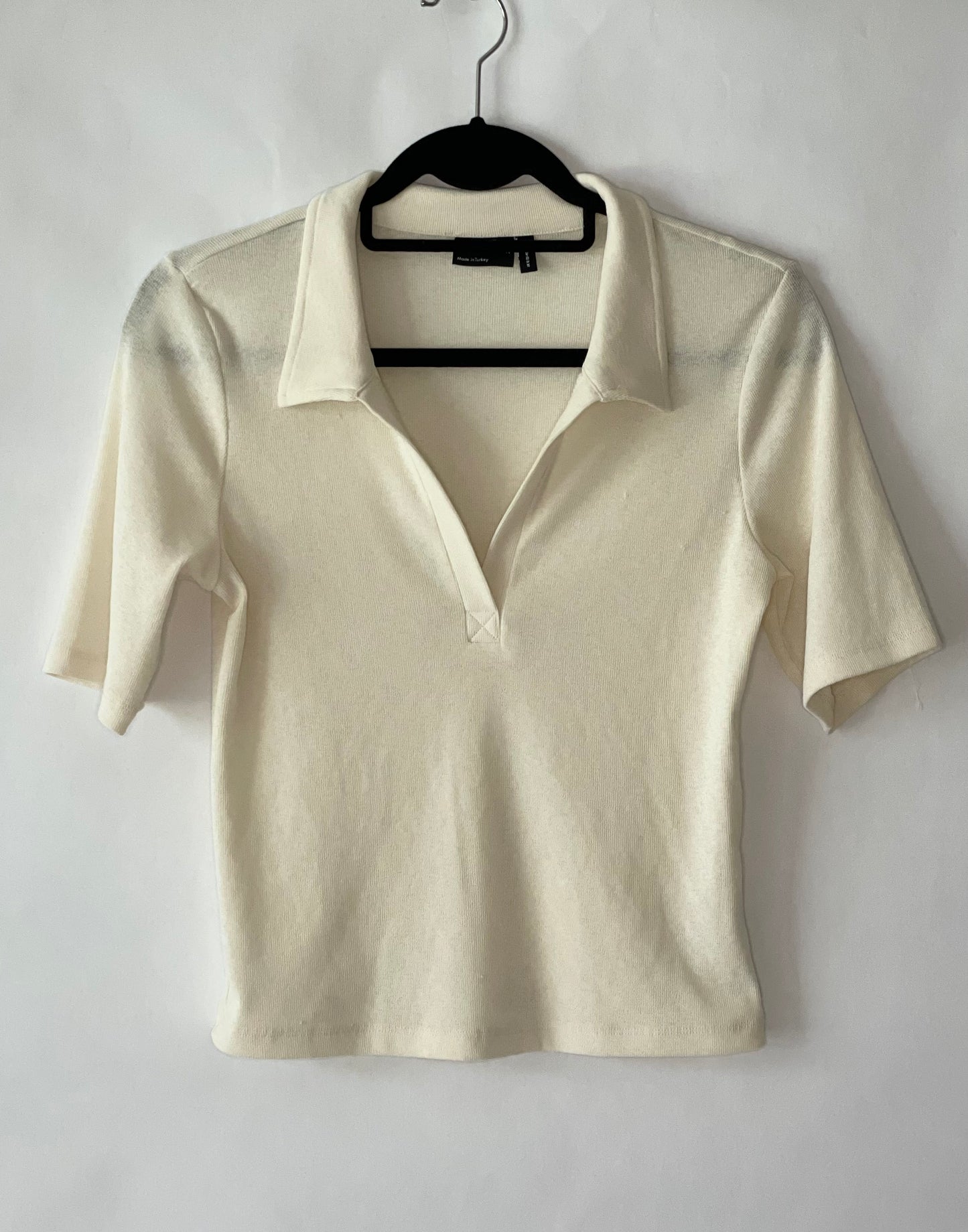 CREAM SHORT SLEEVE