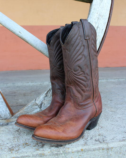 VINTAGE BUTTERFLY STITCH BOOTS