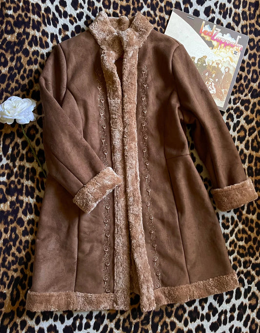 THE MISSISSIPPI QUEEN COAT