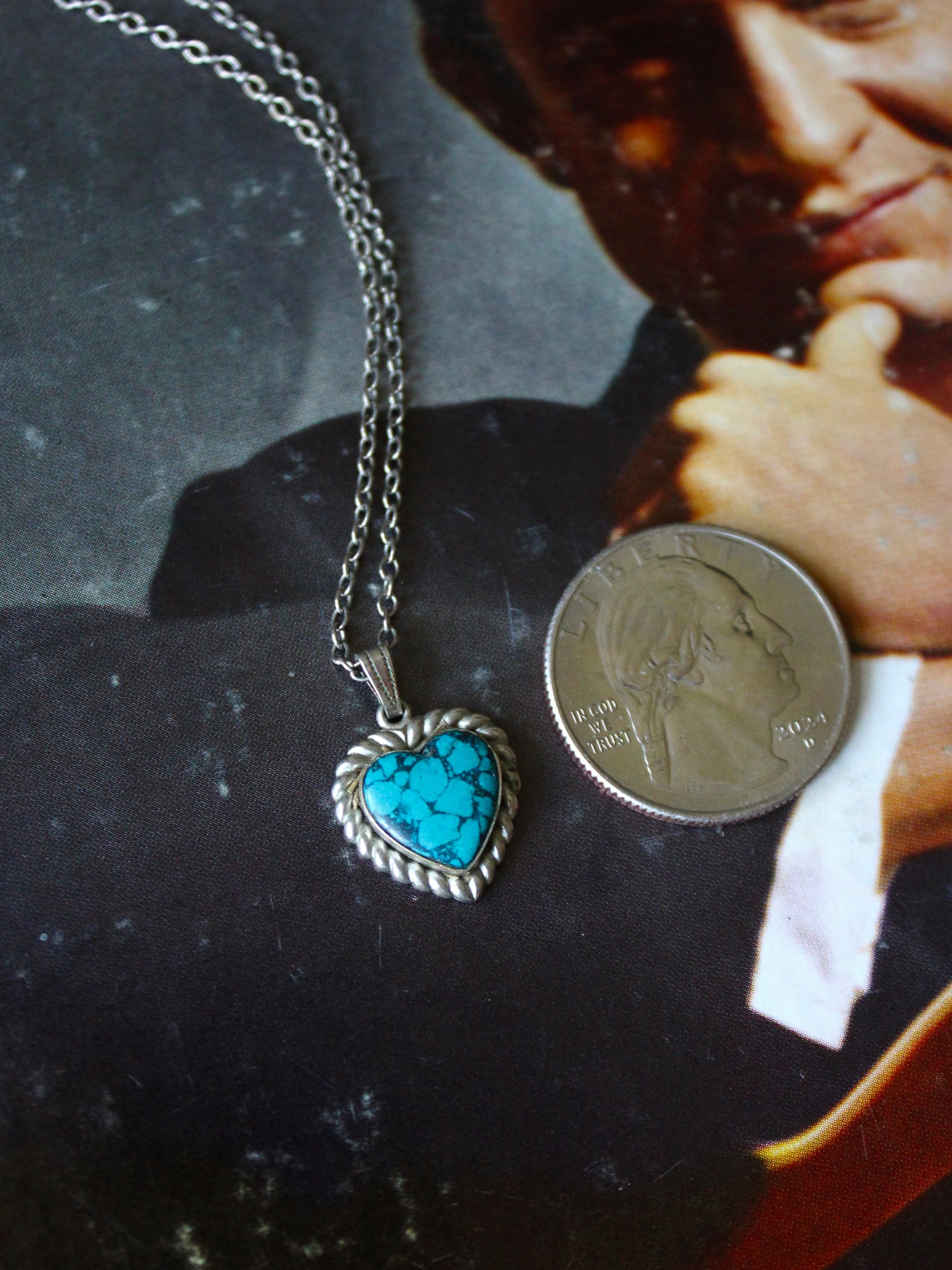 VINTAGE MINI HEART NECKLACE
