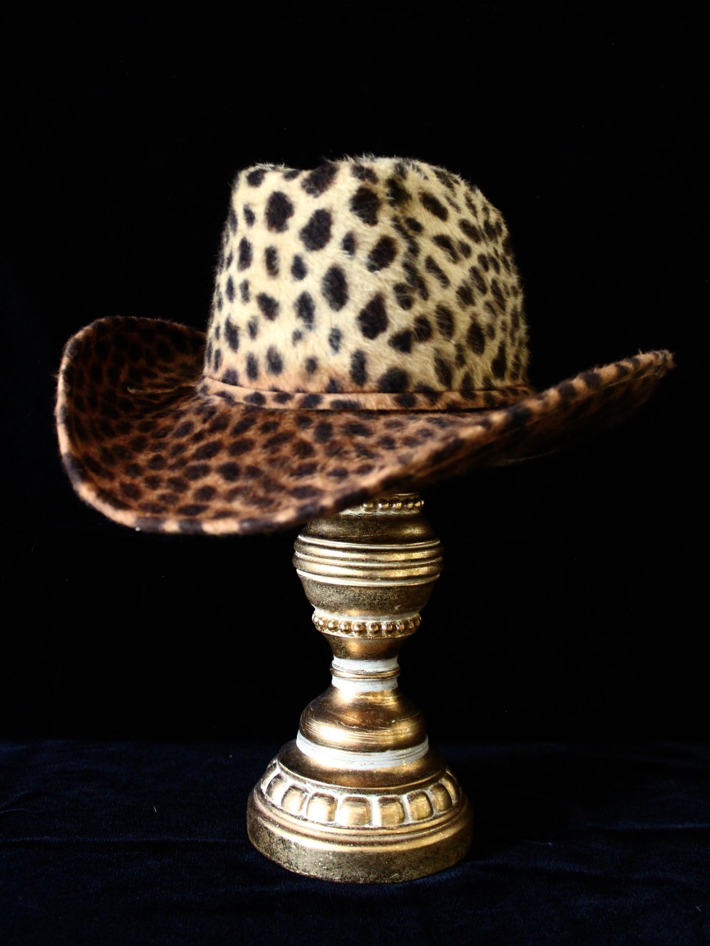 VINTAGE CHEETAH WOMENS COWBOY HAT