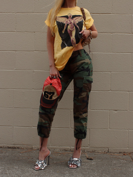 YELLOW NIRVANA IN UTERO TEE