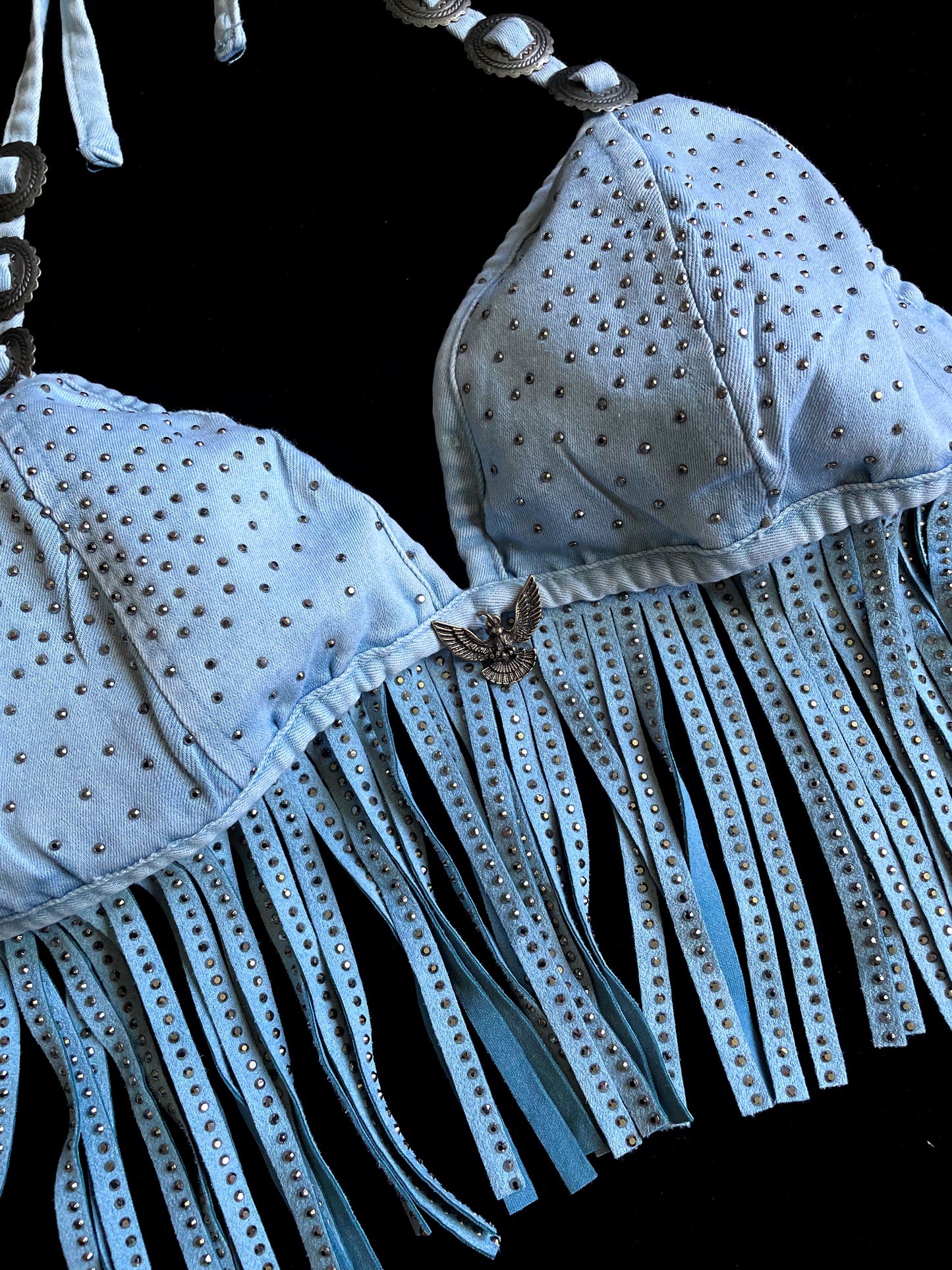 THE FREE BIRD HALTER