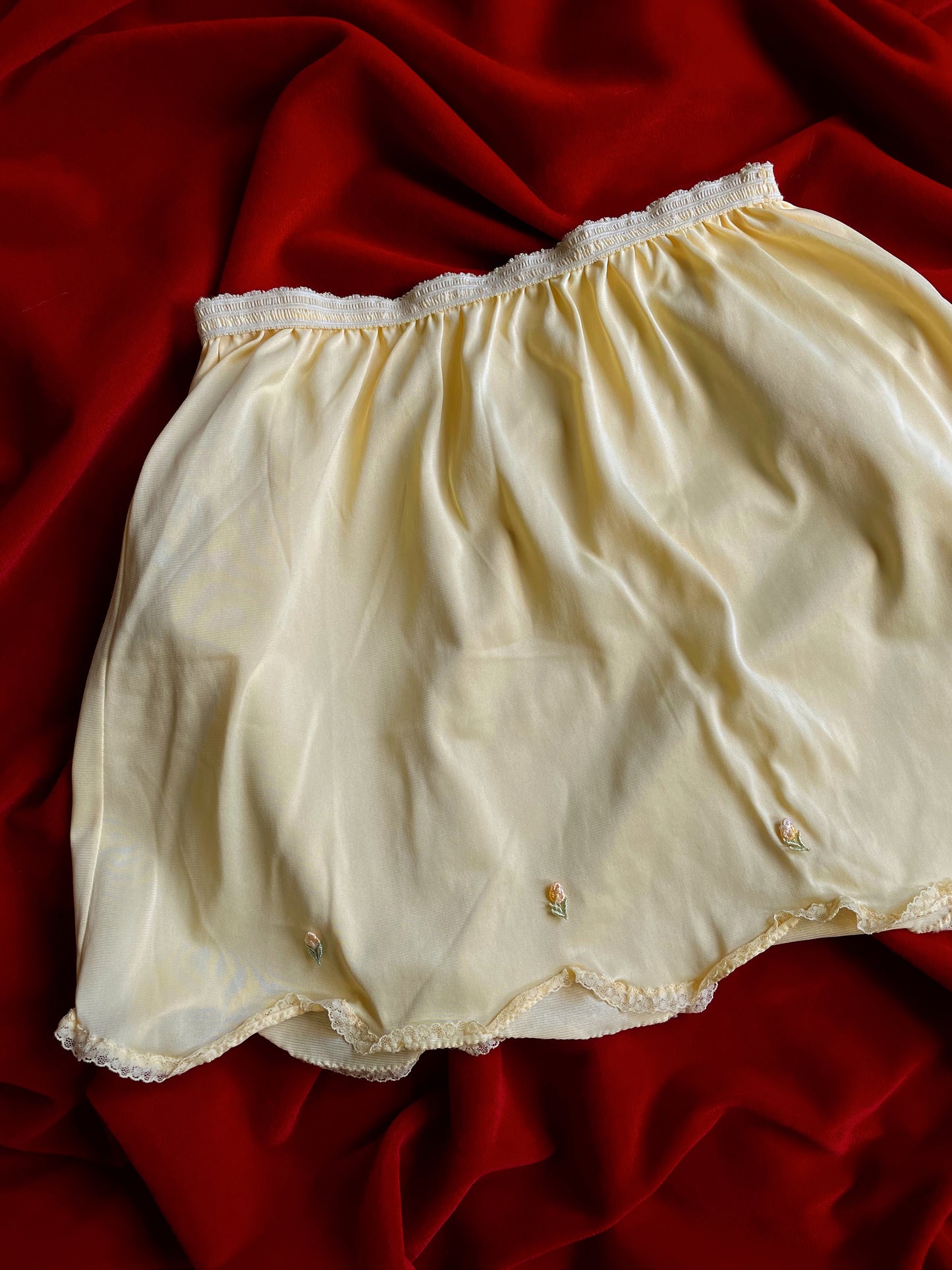 YELLOW LITTLE ROSE SLIP SKIRT
