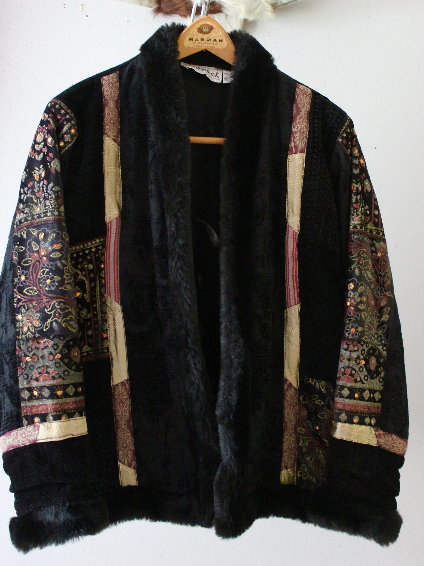 VINTAGE BOHEMIAN TAPESTRY COAT