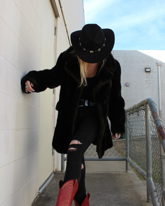 THE WHOLE LOTTA LOVE COAT