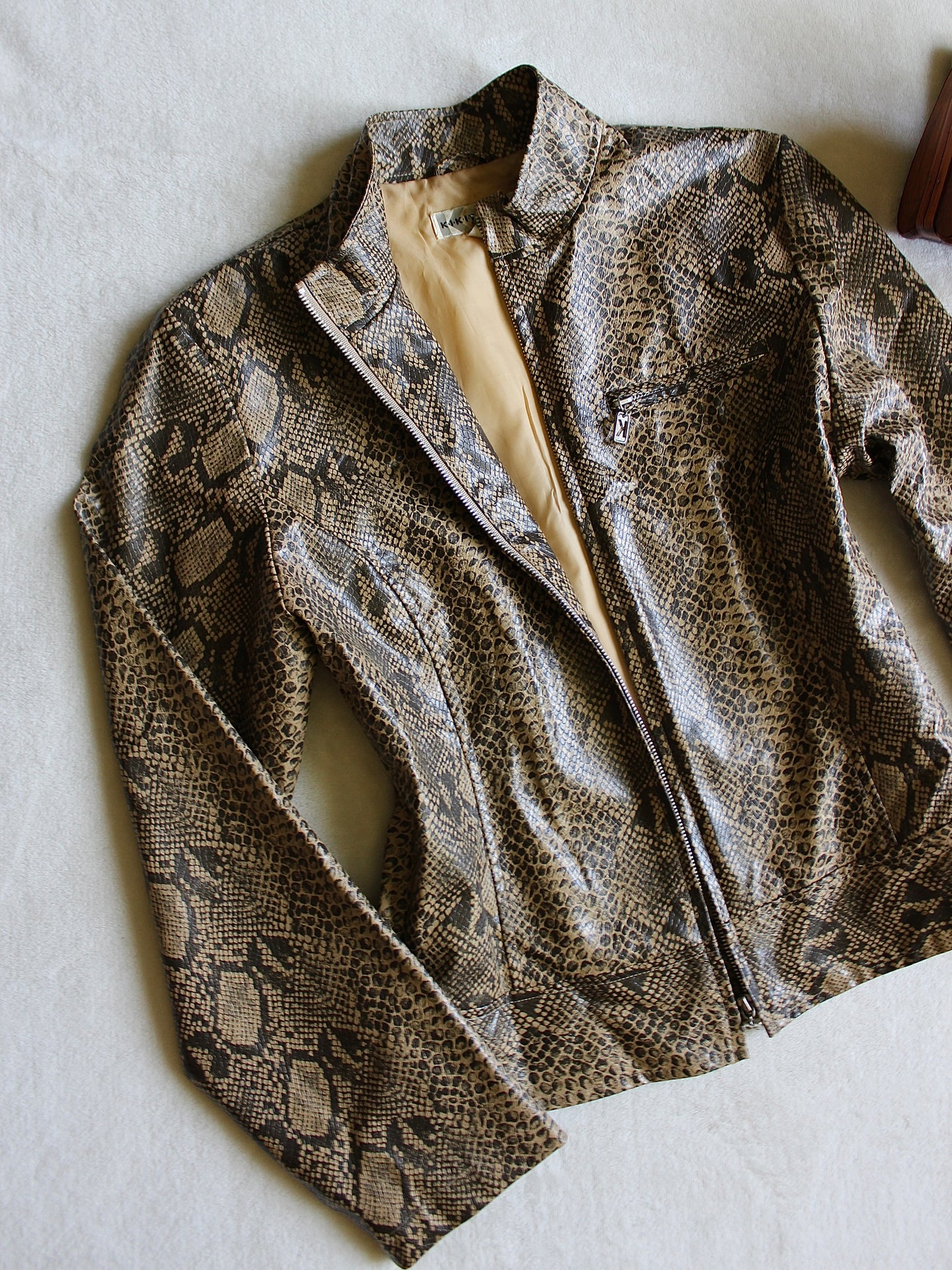 VINTAGE 90s/Y2K SNAKE PRINT JACKET