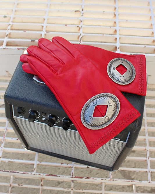 THE RUBY TUESDAY GLOVES