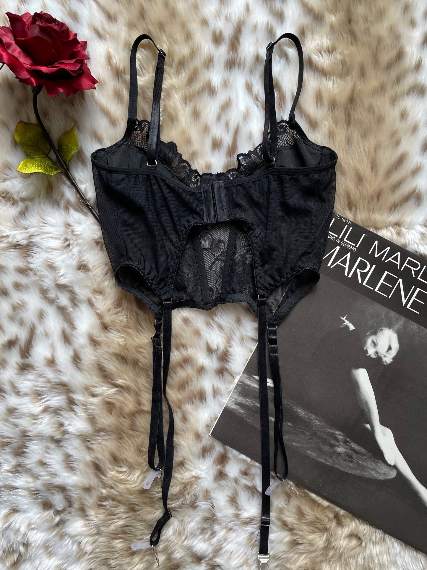 SEXY BLACK BUSTIER