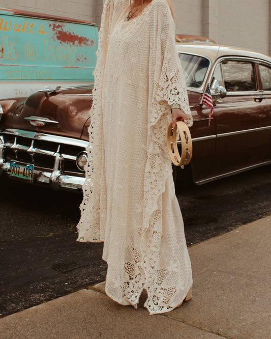 BOHEMIAN LACE DRESS