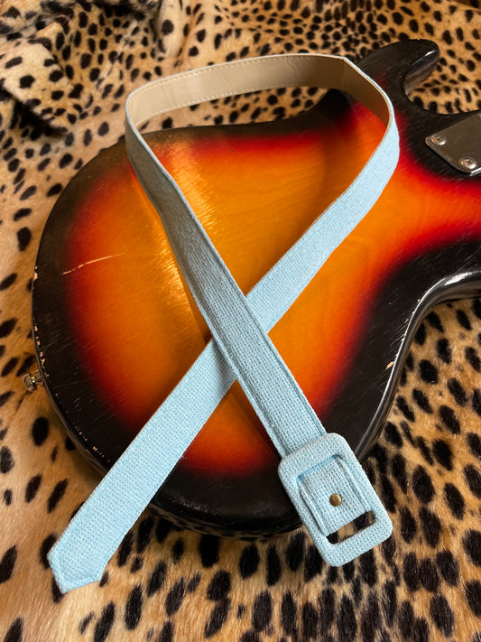 VINTAGE 60s/70s SKINNY BLUE BELT