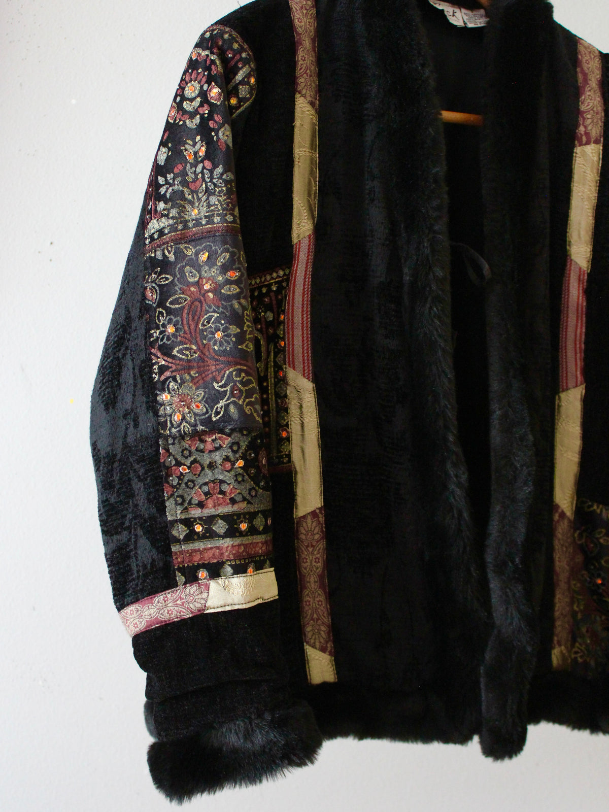 VINTAGE BOHEMIAN TAPESTRY COAT