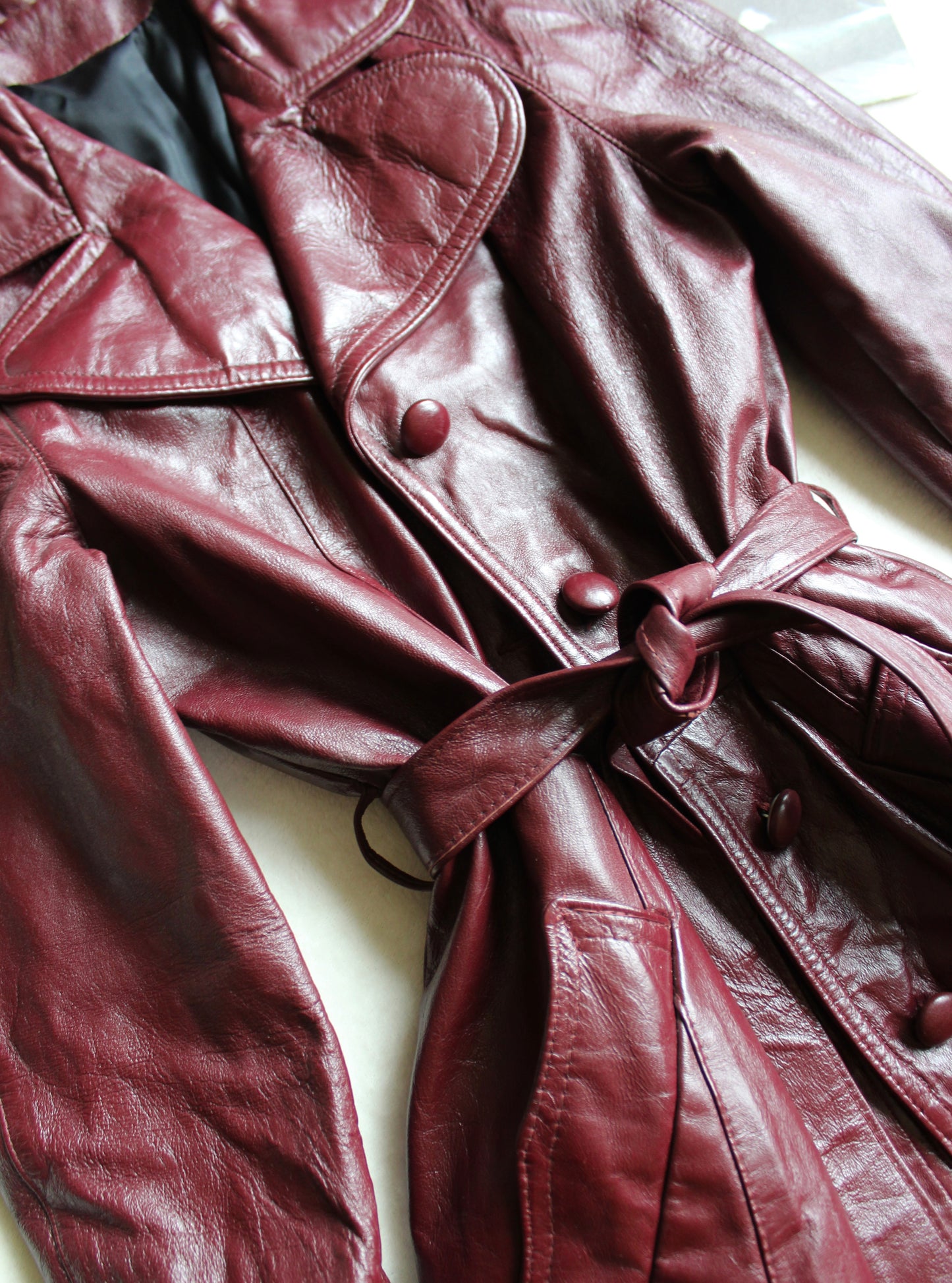 VINTAGE 70’s FULL LEATHER MAHOGANY TRENCH COAT