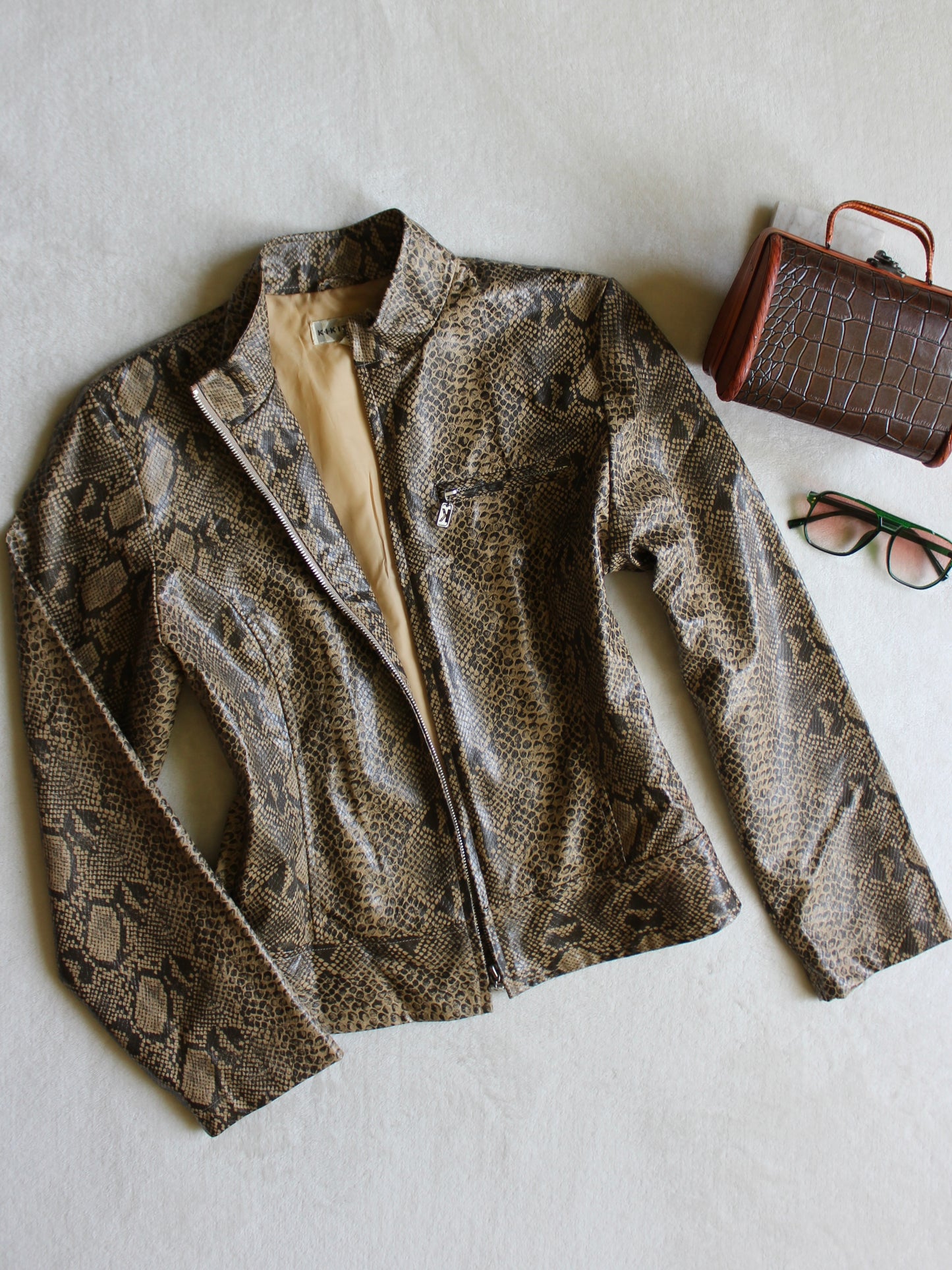 VINTAGE 90s/Y2K SNAKE PRINT JACKET