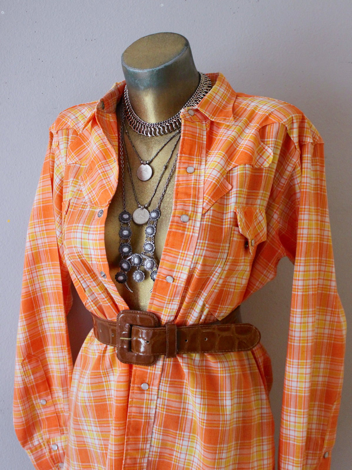 VINTAGE ORANGE AND YELLOW PLAID PEARL SNAP BUTTON-UP