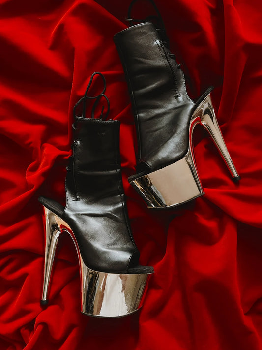 BADASS PLEASER PLATFORMS