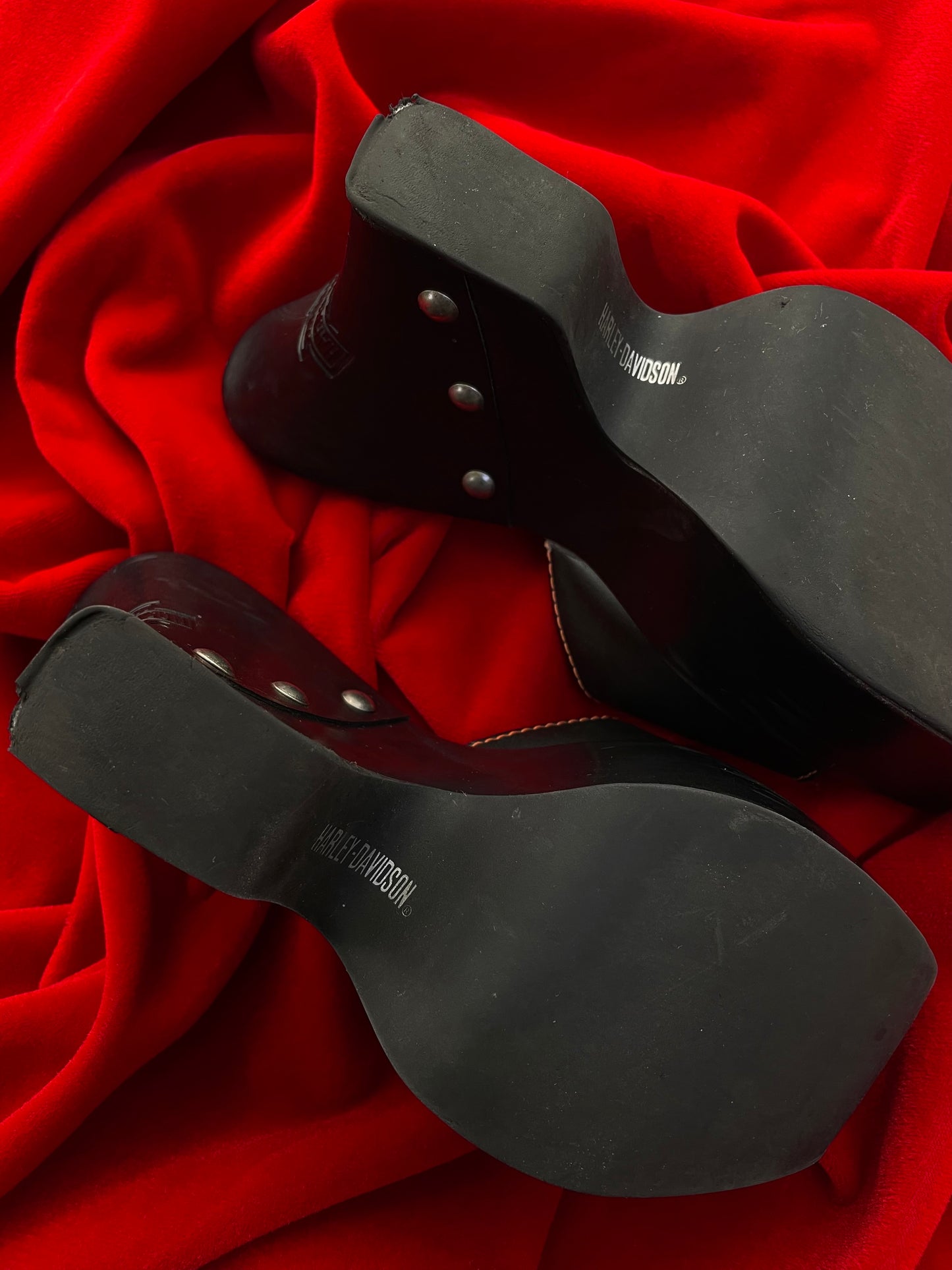 VINTAGE HARLEY-DAVIDSON WEDGES