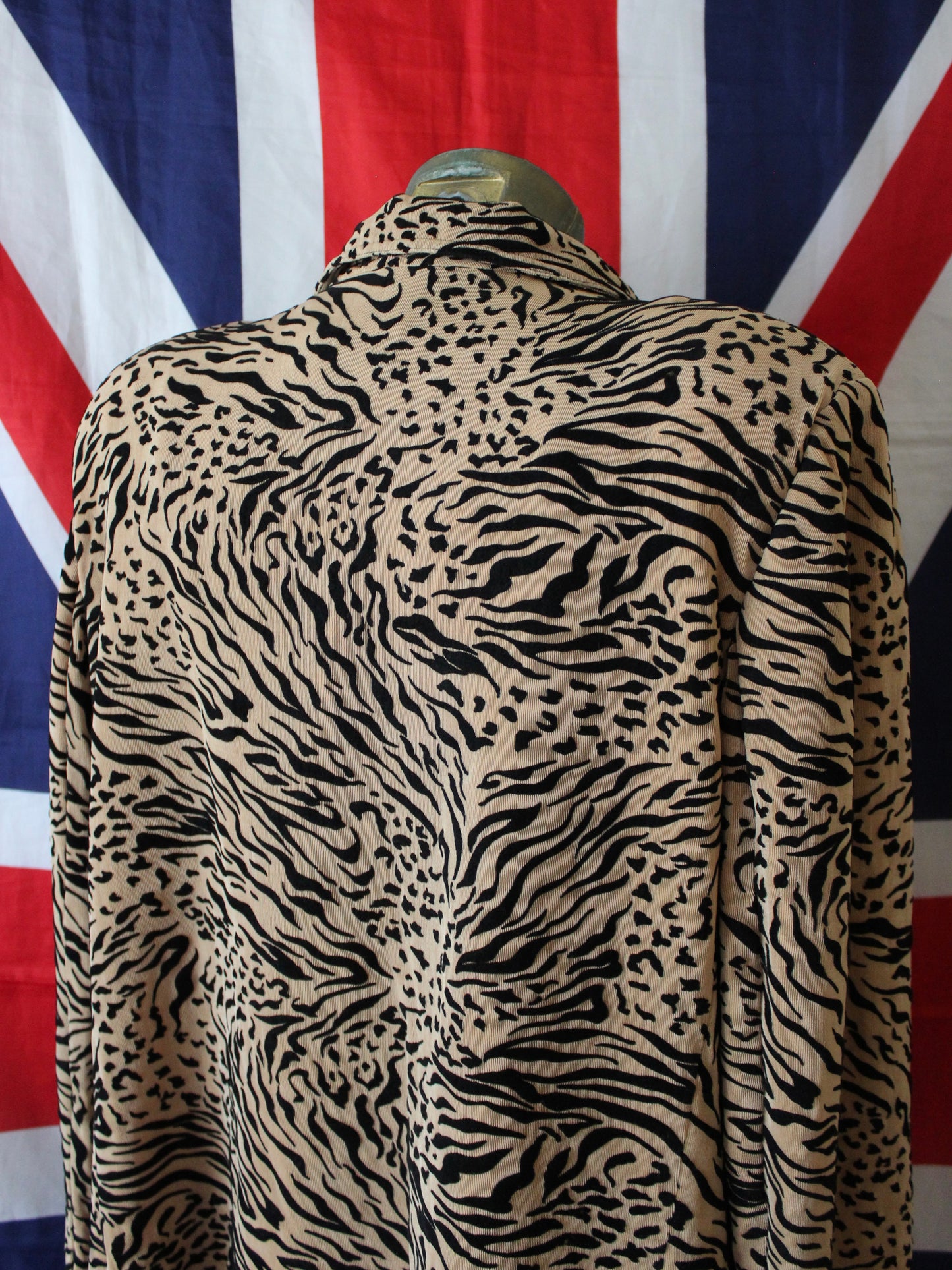 VINTAGE ANIMAL PRINT BLAZER JACKET