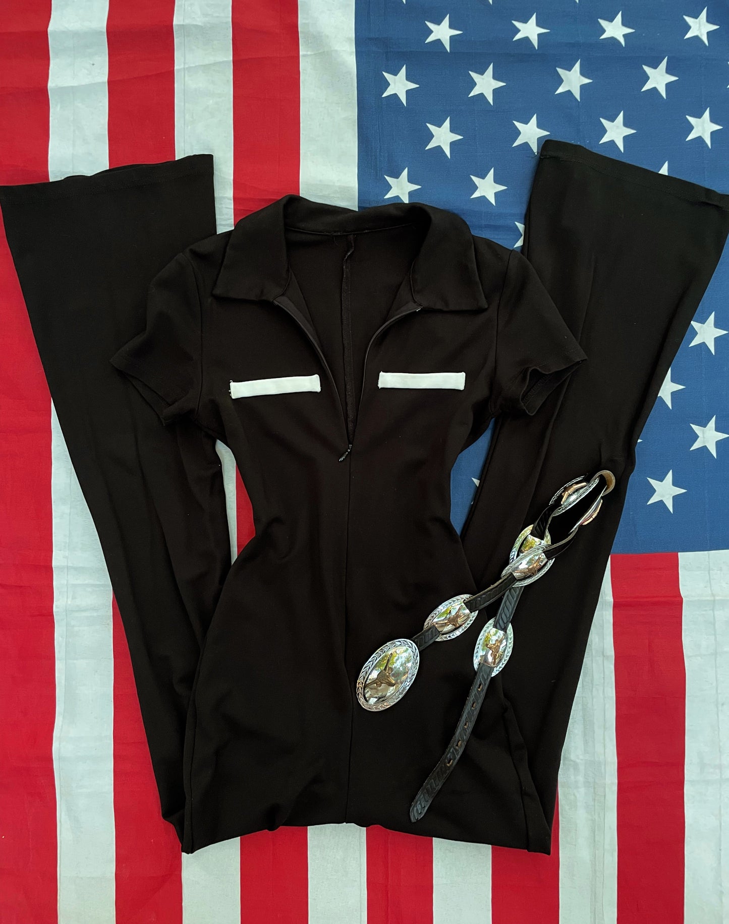 FLARE JUMPSUIT + VINTAGE BELT