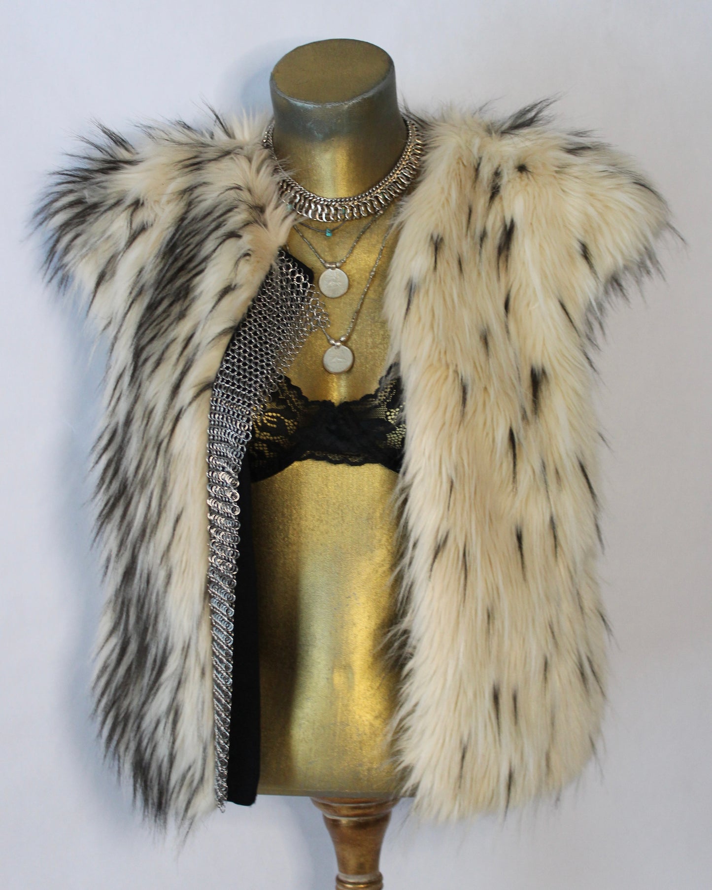 MIXED FUR + CHAINMAIL VEST