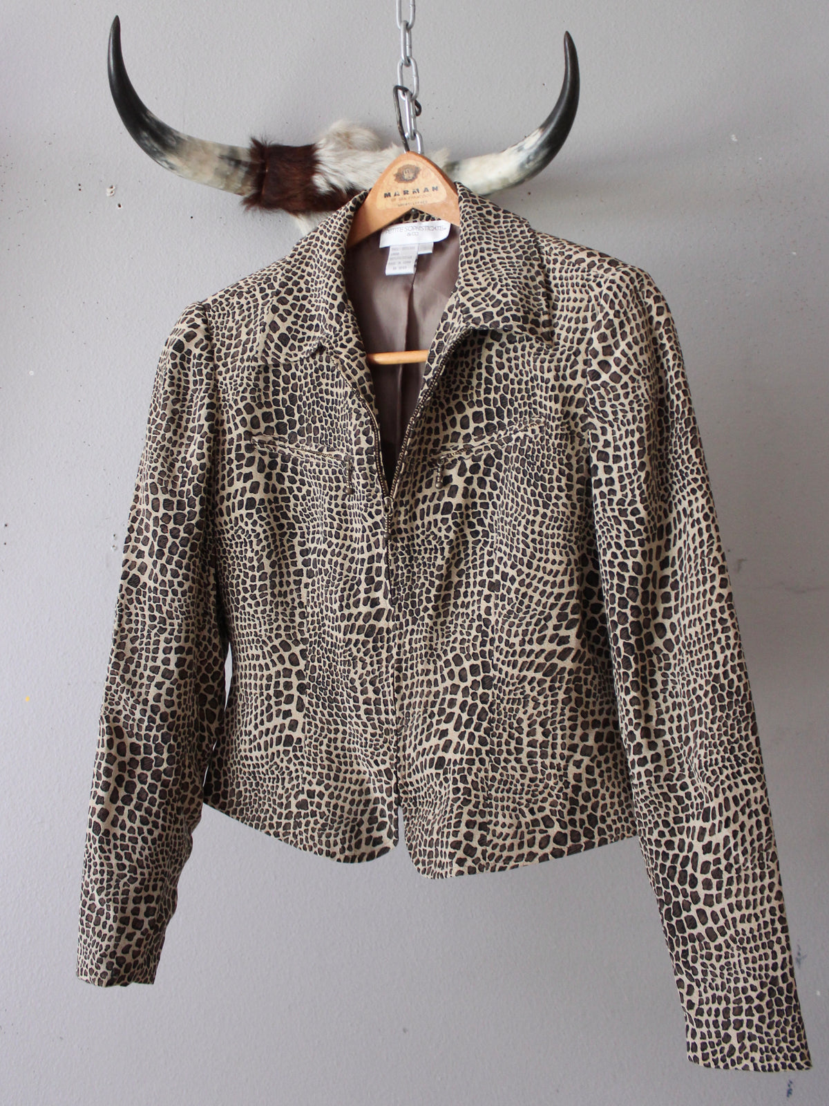 VINTAGE 100% SILK GIRAFFE PRINT JACKET