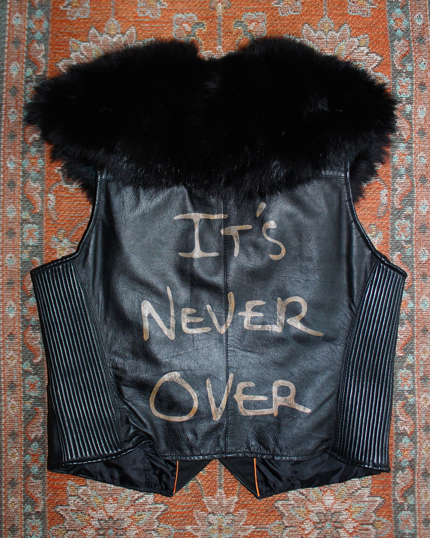 THE BUCKLEY VEST