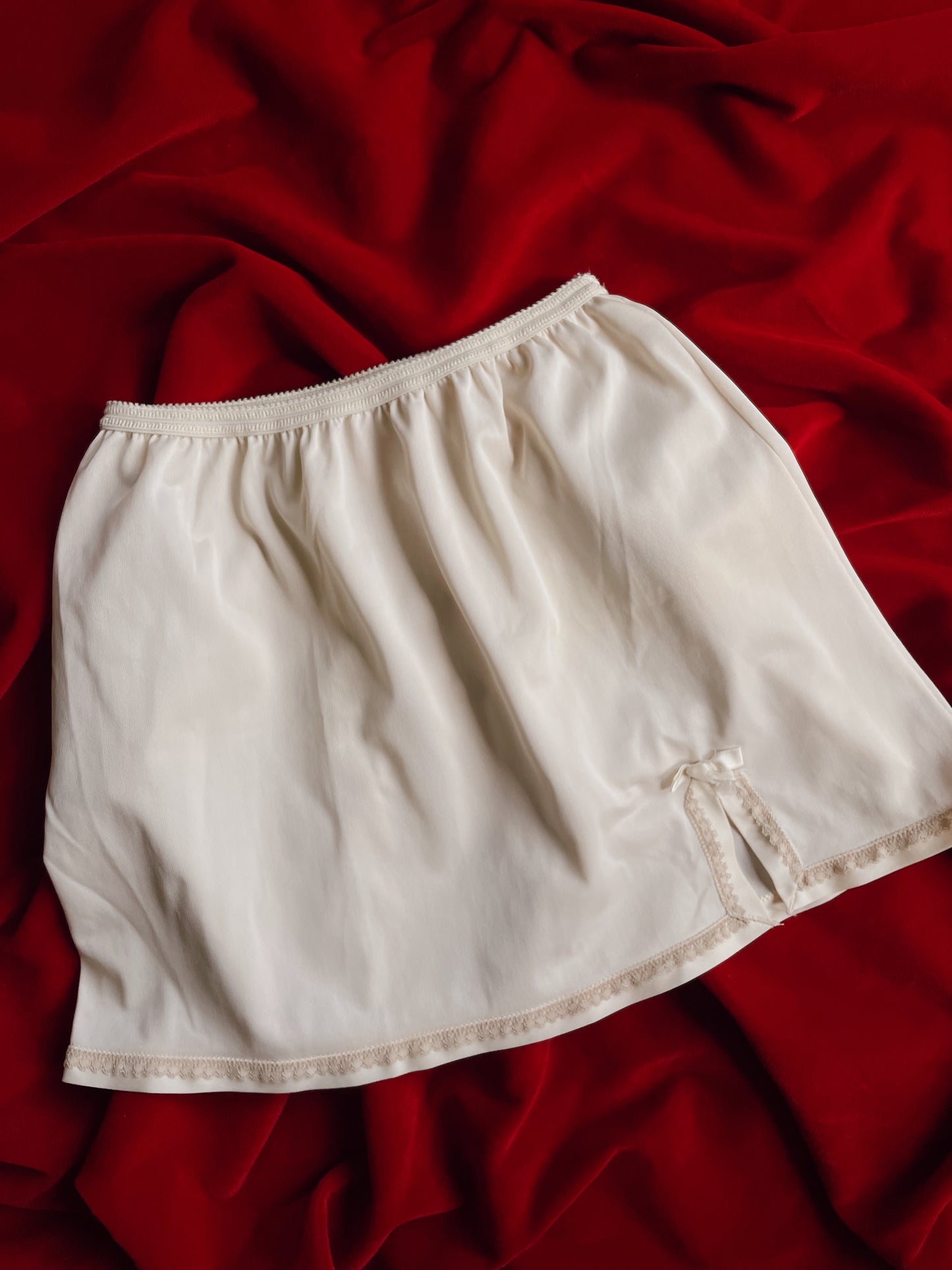 VINTAGE CREAM SLIP SKIRT