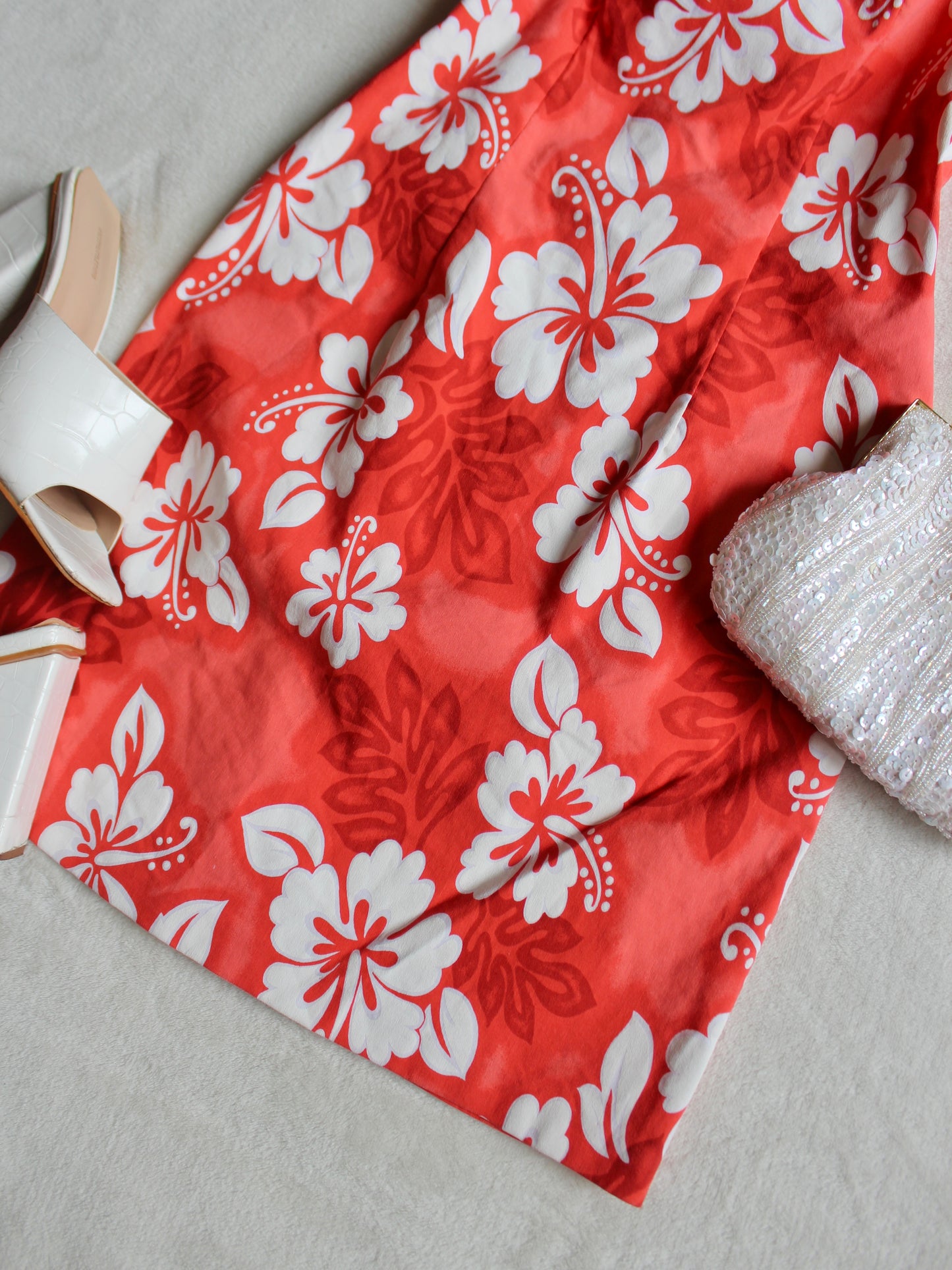 VINTAGE HAWAIIAN DRESS