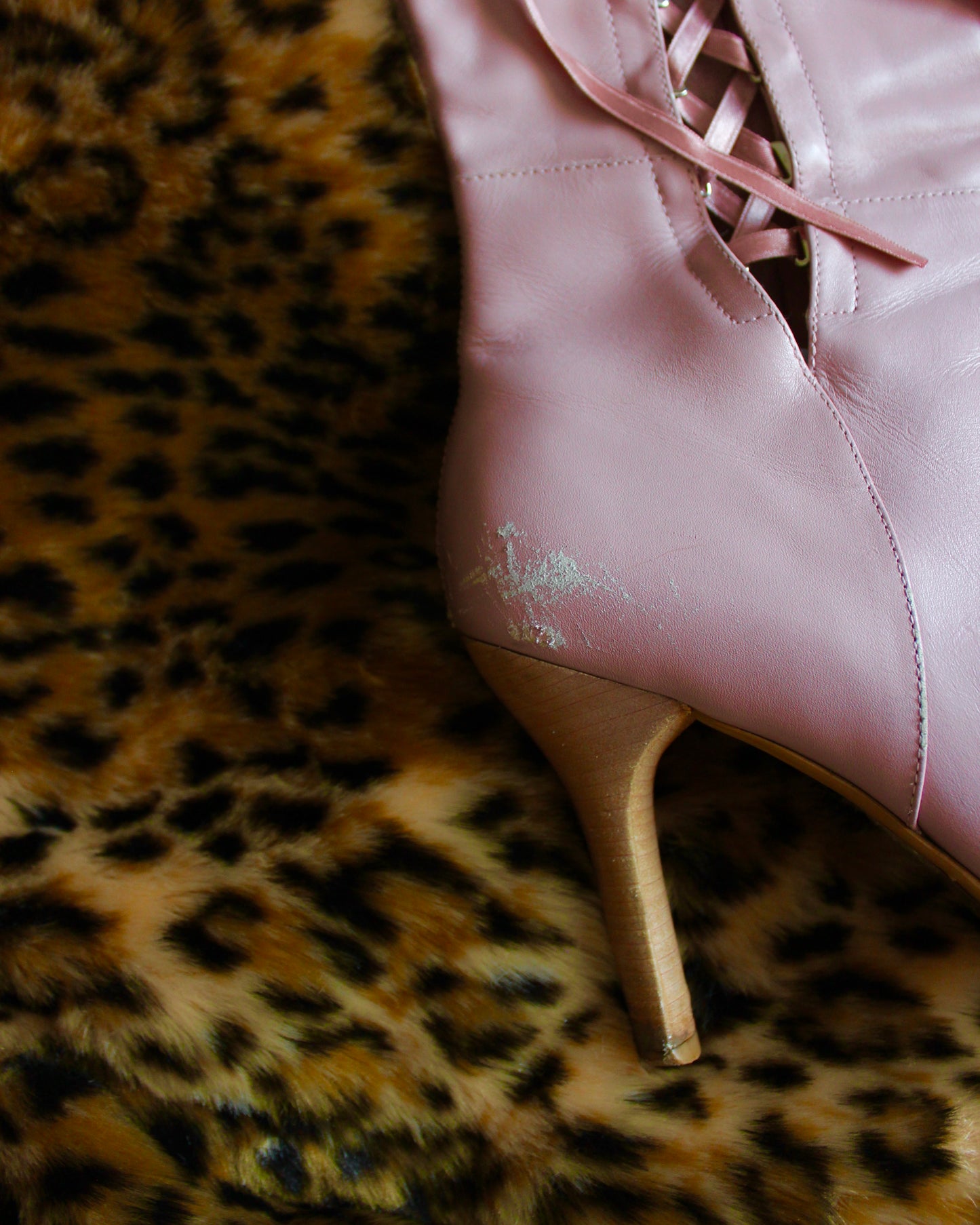 PINK LEATHER LACE-UP BOOTS